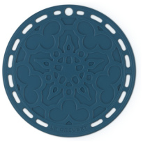 Le Creuset Onderzetter Bloemmotief-Deepteal