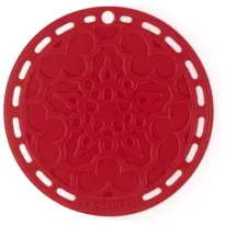 Le Creuset Onderzetter Bloemmotief-Kersenrood